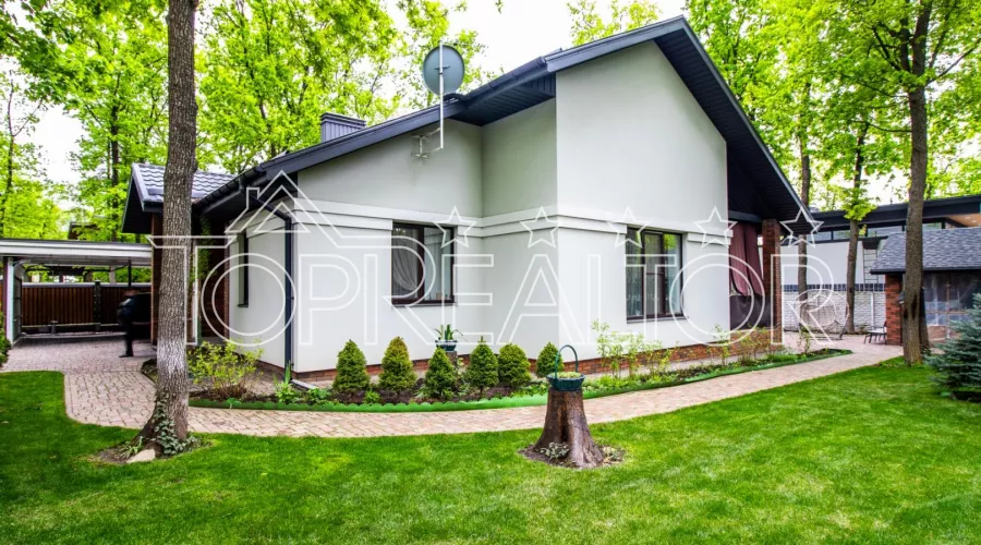 У продажі затишний будинок у котеджному селищі Лісне! | Toprealtor