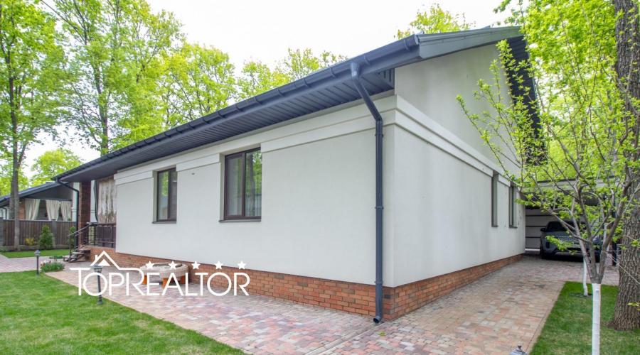 У продажі затишний будинок у котеджному селищі Лісне!  | Toprealtor