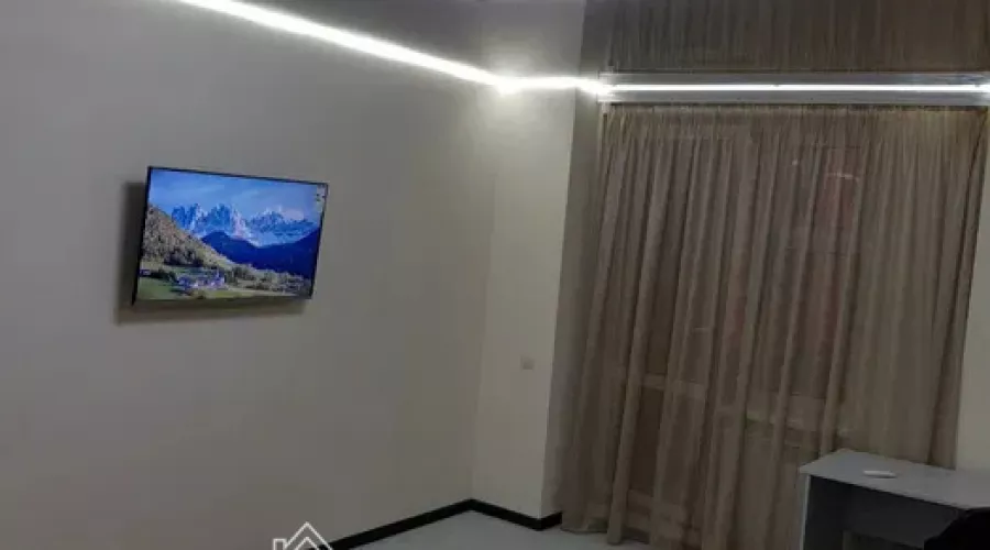 Оренда 3-кімнатної квартири з власною терасою в ЖК Консоль | Toprealtor