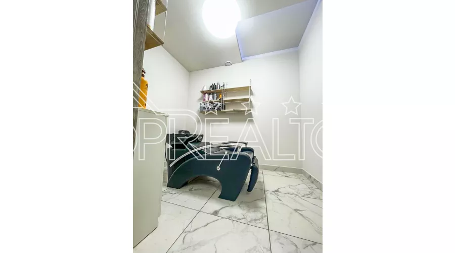 У продажі готовий бізнес! Салон краси в самому центрі- міста вул. Марь'яненко | Toprealtor