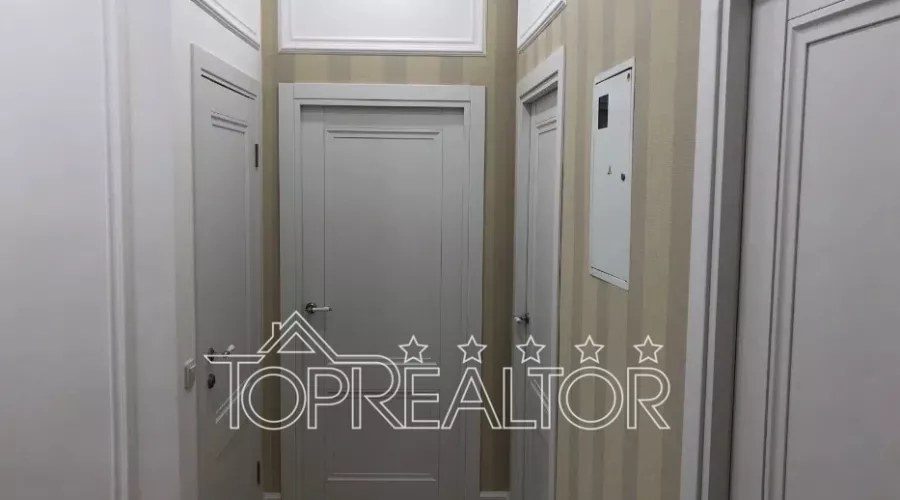 Оренда 3-к квартири в сталінці на Гіршмана, 17 | Toprealtor