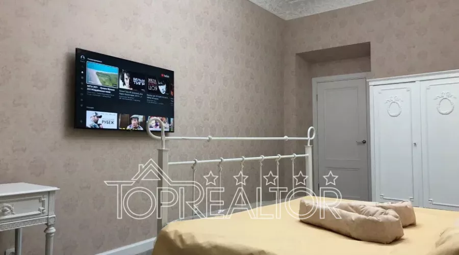 Оренда 3-к квартири в сталінці на Гіршмана, 17 | Toprealtor