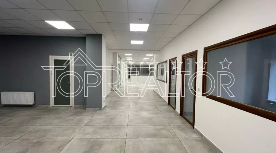 У продажі сучасна 3-поверхова офісна будівля по вул. Гражданська! | Toprealtor