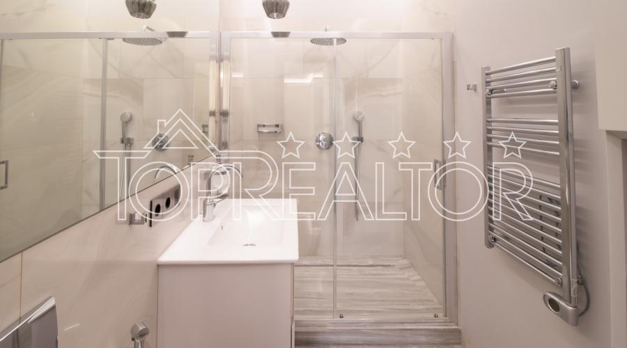 У продажі 1-поверховий сучасний будинок с басейном в селищі Лісне! Без комісії!  | Toprealtor