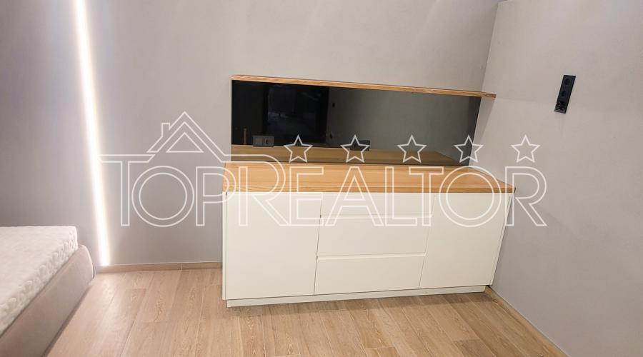 У продажі 1-поверховий сучасний будинок с басейном в селищі Лісне! Без комісії!  | Toprealtor