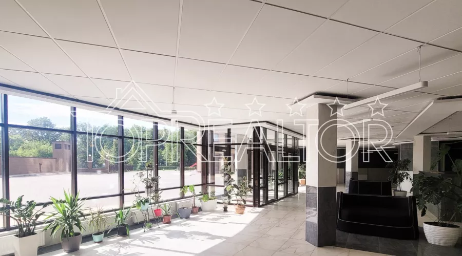 У продажі 4-кімнатна квартира в ЖК Фаворит! | Toprealtor