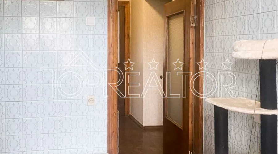 У продажі 3-кімнатна квартира! Площа Конституції! | Toprealtor