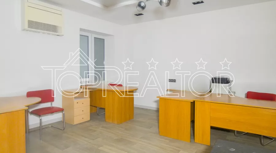 У продажі офіс з вихідом на Тобольську! | Toprealtor