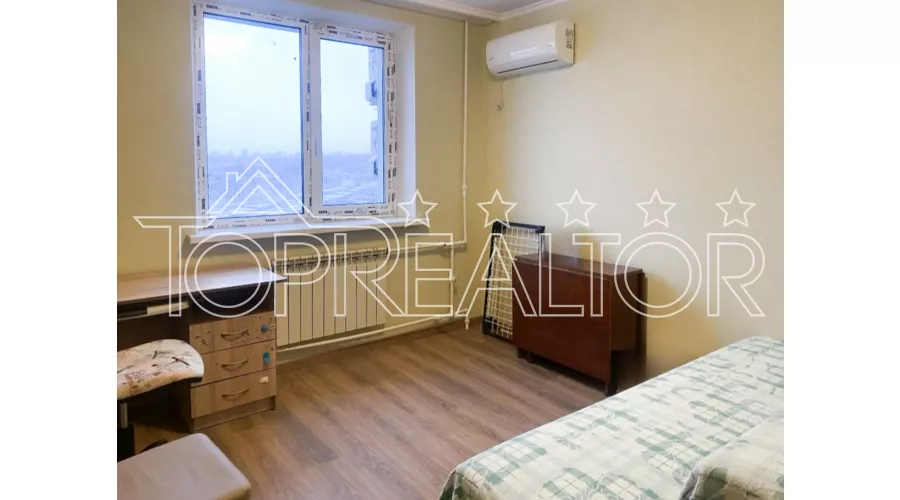 У продажі 2-кімнатна квартира по вул. Метробудівників 41! | Toprealtor