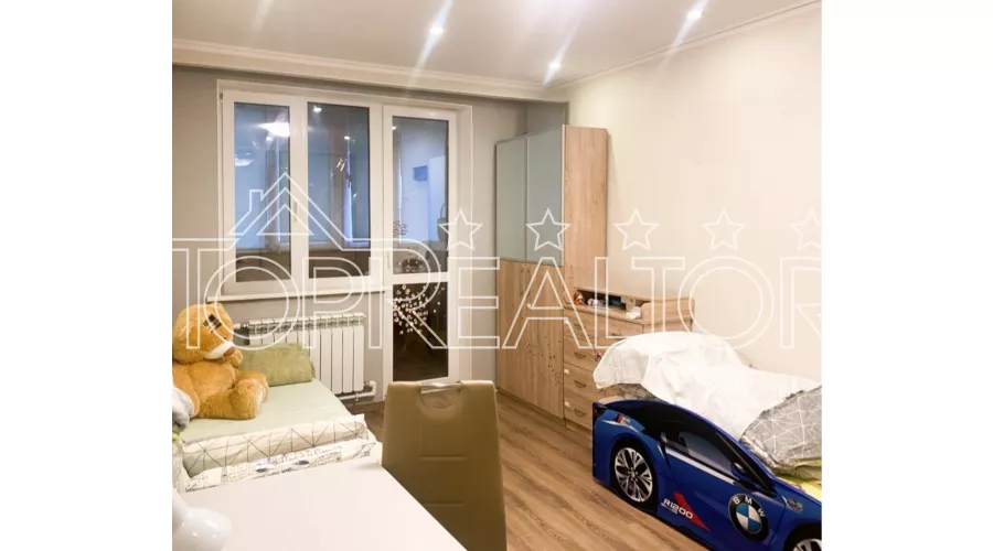 У продажі 2-кімнатна квартира по вул. Метробудівників 41! | Toprealtor