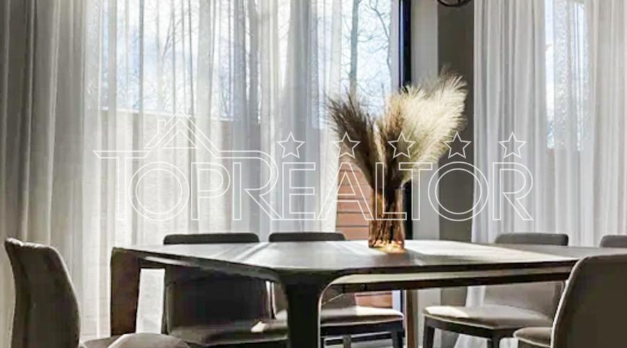 У продажі будинок в котеджному селищі Лісне!  | Toprealtor