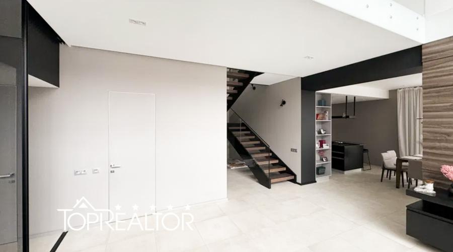 У продажі будинок в котеджному селищі Лісне!  | Toprealtor