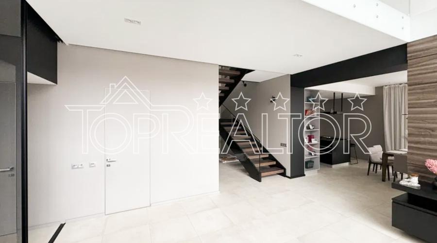 У продажі будинок в котеджному селищі Лісне!  | Toprealtor