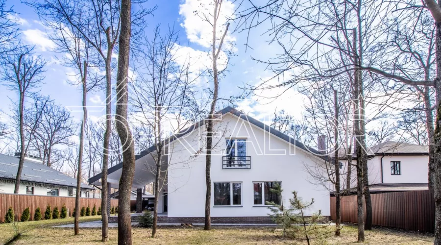 У продажі 2-поверховий будинок в селищі Лісне!  БЕЗ КОМІСІЇ! | Toprealtor