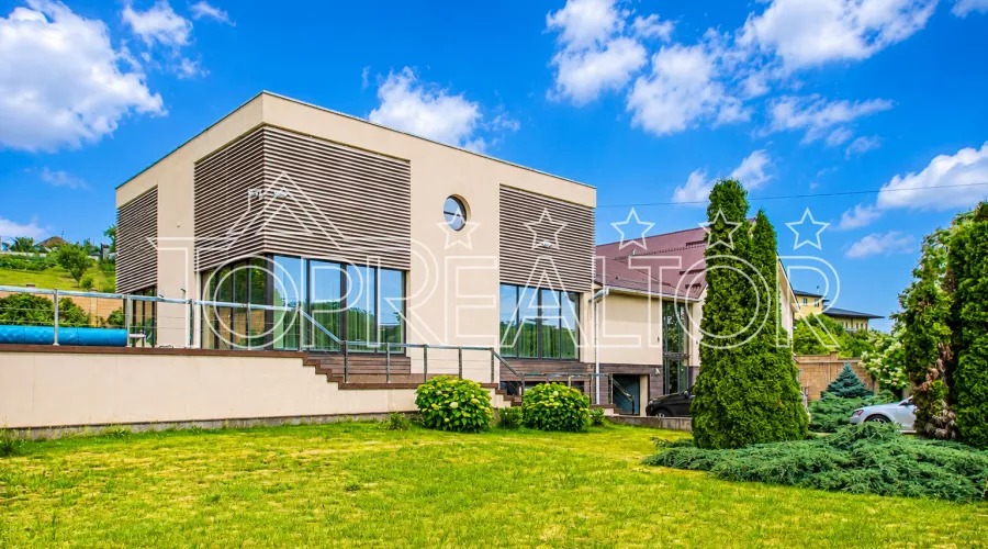 В продаже 2-этажный дом в Коротиче! Возможно в долгосрочную аренду. | Toprealtor
