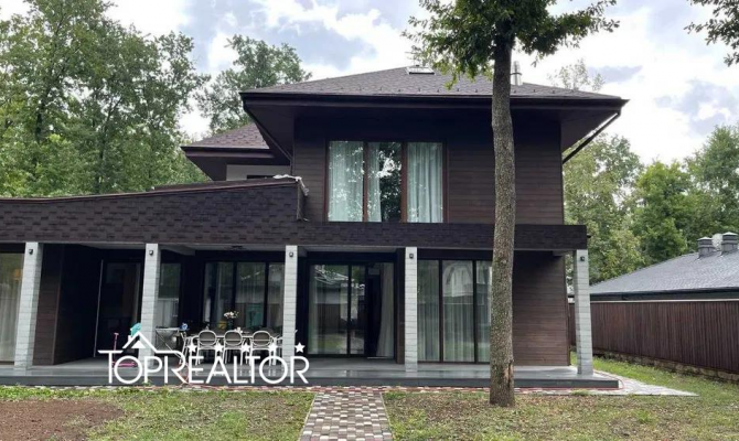 У продажі будинок у котеджному селищі Лісне!  | Toprealtor