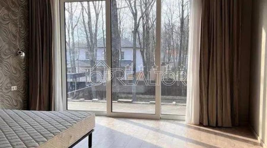 У продажі будинок у котеджному селищі Лісне!  | Toprealtor