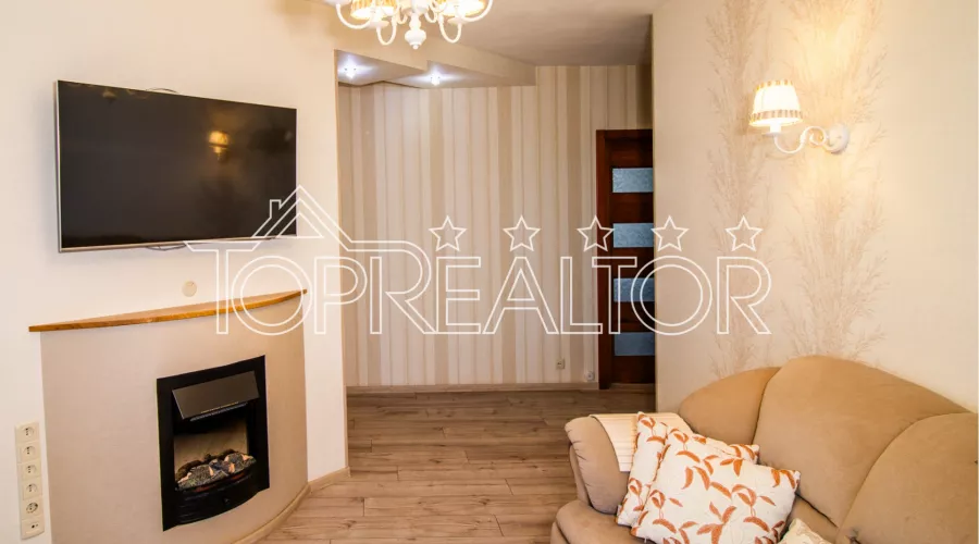 МЕТРО ОЛЕКСІЇВКА! Продам 4к квартиру на Л Свободи 40! З євроремонтом | Toprealtor