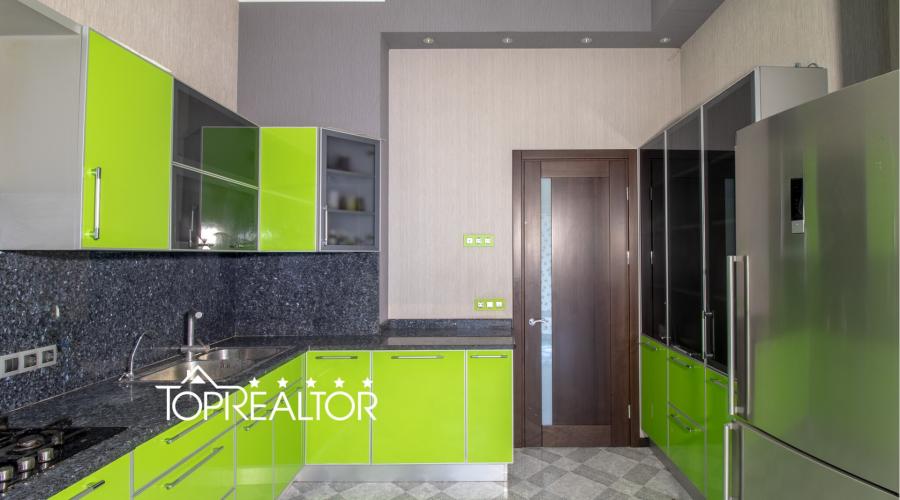 У продажі будинок в селищі Флорінка-1 біля станції метро Перемоги (без комісії)!  | Toprealtor