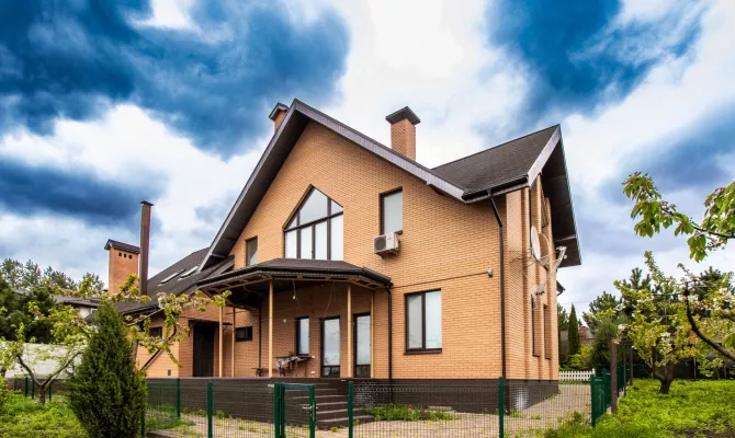 У продажі будинок в селищі Флорінка-1 біля станції метро Перемоги (без комісії)! | Toprealtor