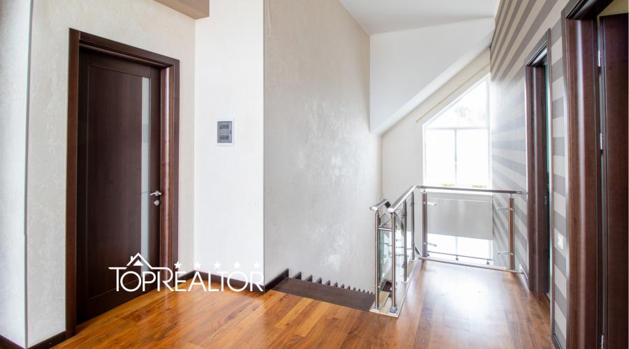 У продажі будинок в селищі Флорінка-1 біля станції метро Перемоги (без комісії)!  | Toprealtor