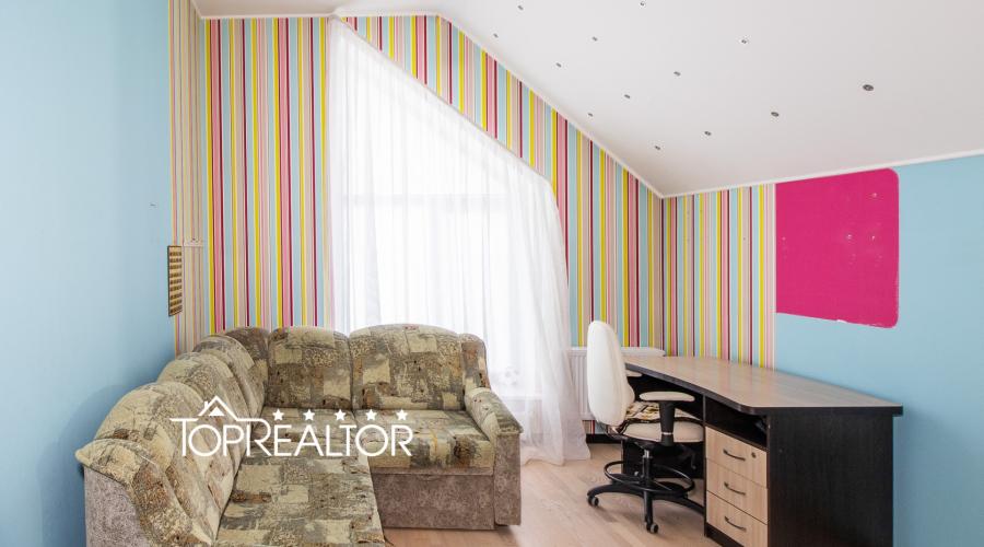 У продажі будинок в селищі Флорінка-1 біля станції метро Перемоги (без комісії)!  | Toprealtor