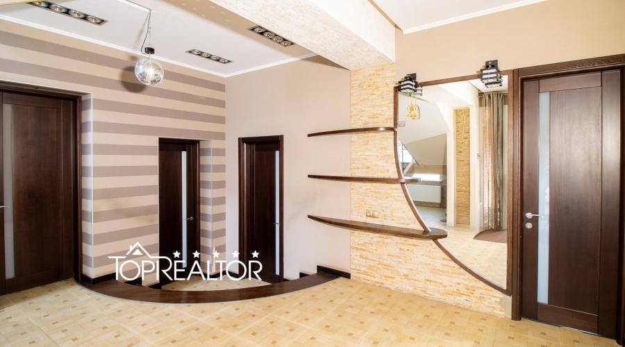 У продажі будинок в селищі Флорінка-1 біля станції метро Перемоги (без комісії)!  | Toprealtor