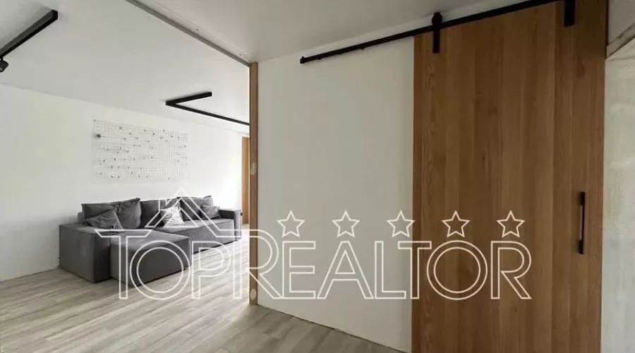 Проспект Перемоги! Метро Перемога 5 хв. Продам 2к з євроремонтом | Toprealtor