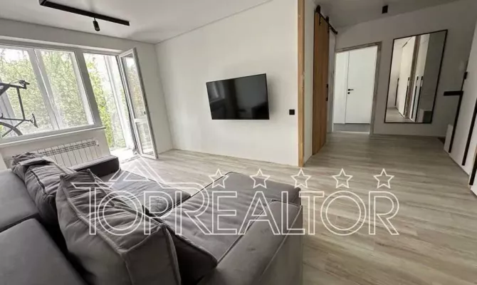 Проспект Перемоги! Метро Перемога 5 хв. Продам 2к з євроремонтом | Toprealtor