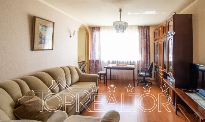 Продам 3 кімн. квартиру за Солдатом Метро23 серпня | Toprealtor