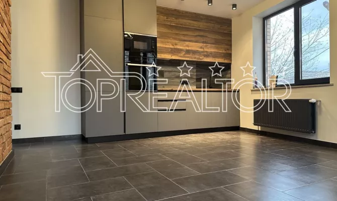 Продаж затишної 2-кімнатної квартири-студії на вулиці Сухумській 24. | Toprealtor