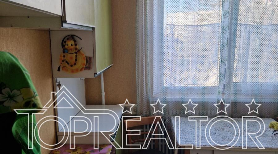 Продаж 1-к квартири Ахсарова 18 | Toprealtor