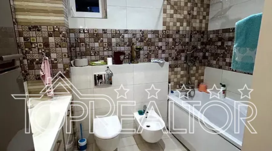 Продаж 4-к квартири ЖК Молодіжний, Олексіївка | Toprealtor