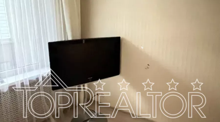 Продаж 2-кімнатної квартири на вул. Ахсарова, 13 | Toprealtor