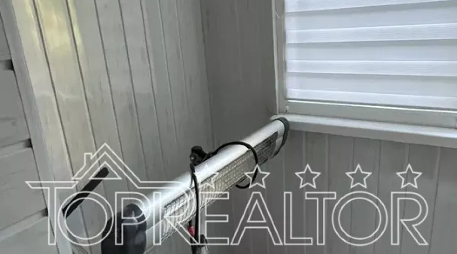 Продаж 2-кімнатної квартири на вул. Ахсарова, 13 | Toprealtor