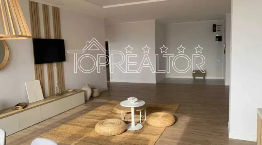 Продаж 3-кімнатної квартири на вул. Культури 22Б | Toprealtor