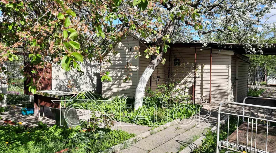 Продаж ділянки по вул. Тракторобудівників 79 садовий кооператив «Імені 50-річчя Жовтня». | Toprealtor