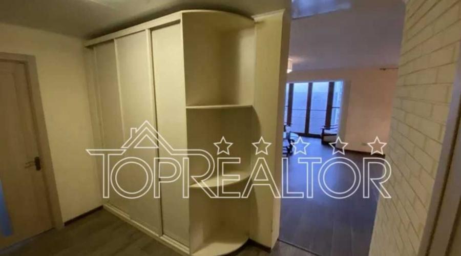 Продажа 3 комнатной квартиры. Метро 23 августа. Солдат | Toprealtor