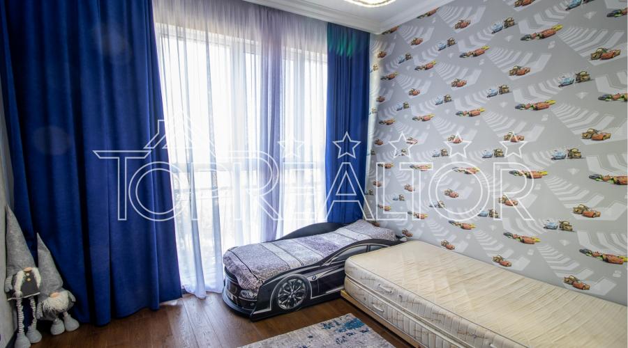 Продам 5-кімнатну квартиру в ЖК Резиденція з 2-ма паркінгами | Toprealtor