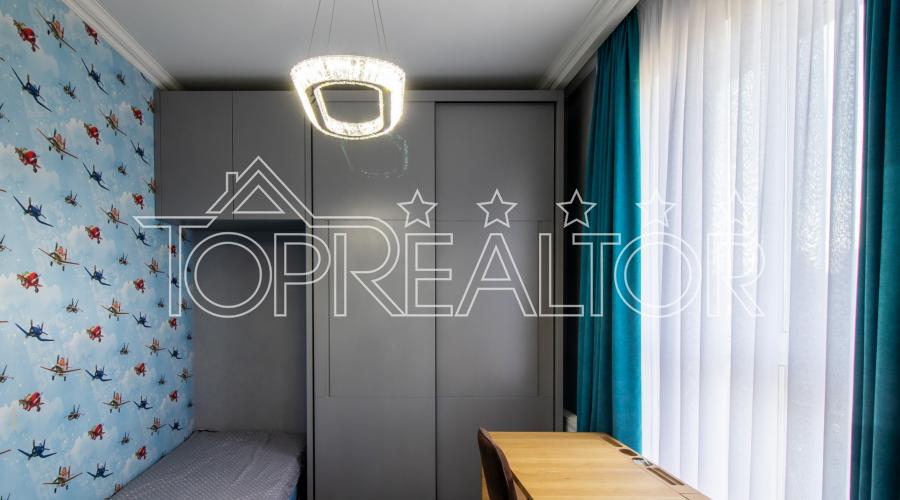 Продам 5-кімнатну квартиру в ЖК Резиденція з 2-ма паркінгами | Toprealtor