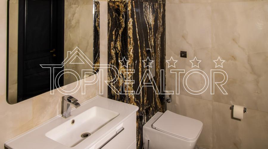 Продам 5-кімнатну квартиру в ЖК Резиденція з 2-ма паркінгами | Toprealtor