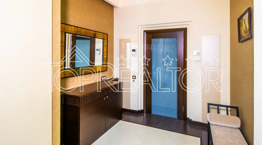 Продам або здам в оренду 3-кімнатну студійну квартиру в садибі Чернишова. | Toprealtor