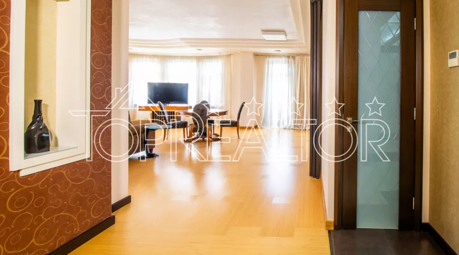 Продам або здам в оренду 3-кімнатну студійну квартиру в садибі Чернишова. | Toprealtor