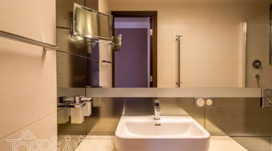 Продам або здам в оренду 3-кімнатну студійну квартиру в садибі Чернишова. | Toprealtor