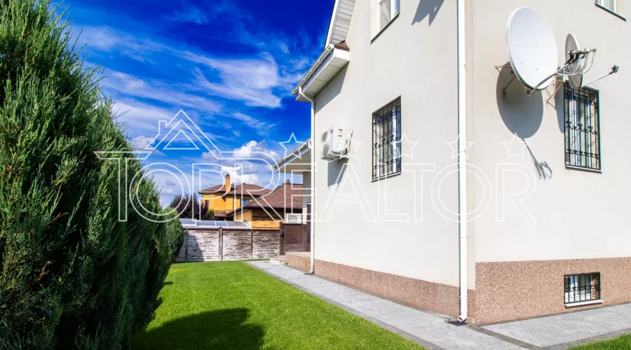 Продам дом с пристройкой на Флоринке-1, ремонт 2023 года | Toprealtor