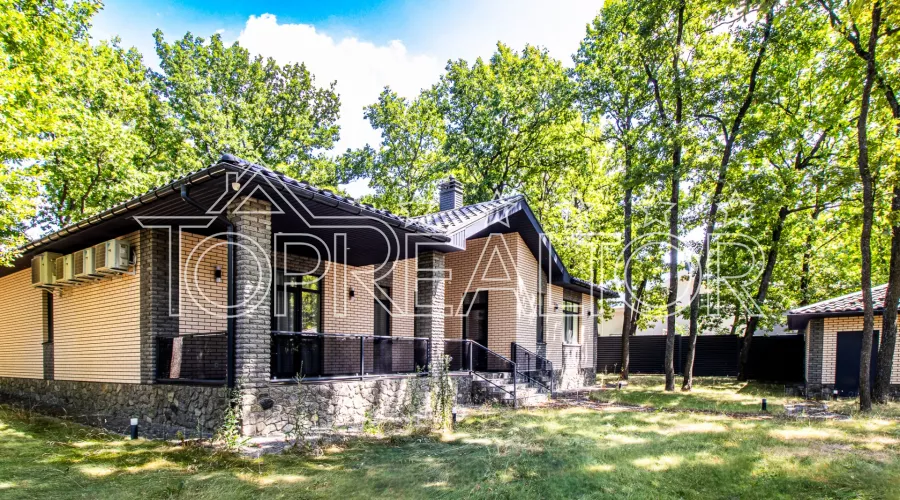 Продам новий 1-поверховий будинок в котеджному селищі Лісове | Toprealtor