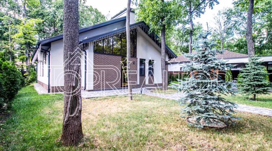 Продам одноповерховий котедж у селищі Лісове | Toprealtor