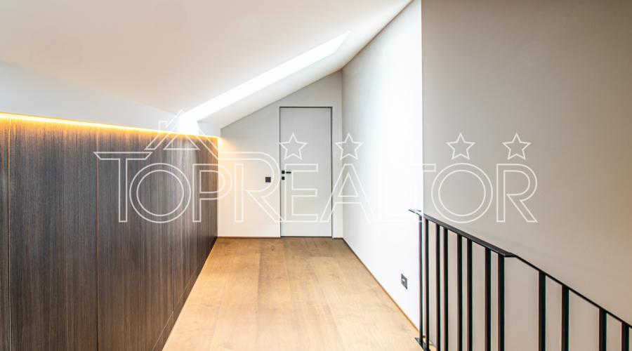 Продам 2-поверховий котедж у селищі Лісове. Без комісії! | Toprealtor