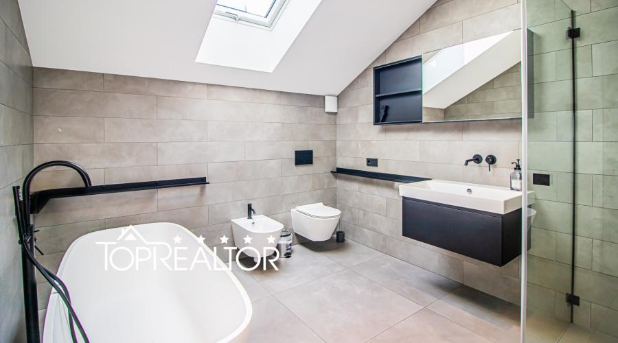 Продам 2-поверховий котедж у селищі Лісове. Без комісії! | Toprealtor