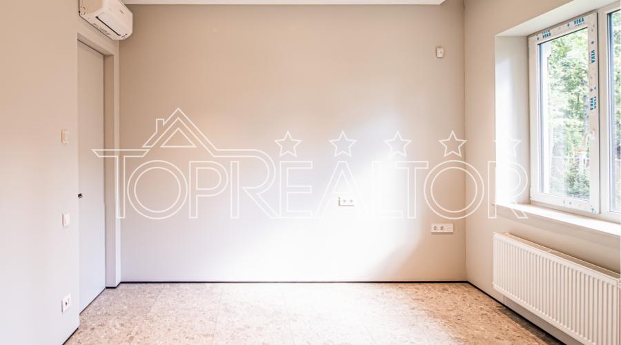 Продам 2-поверховий котедж у селищі Лісове. Без комісії! | Toprealtor